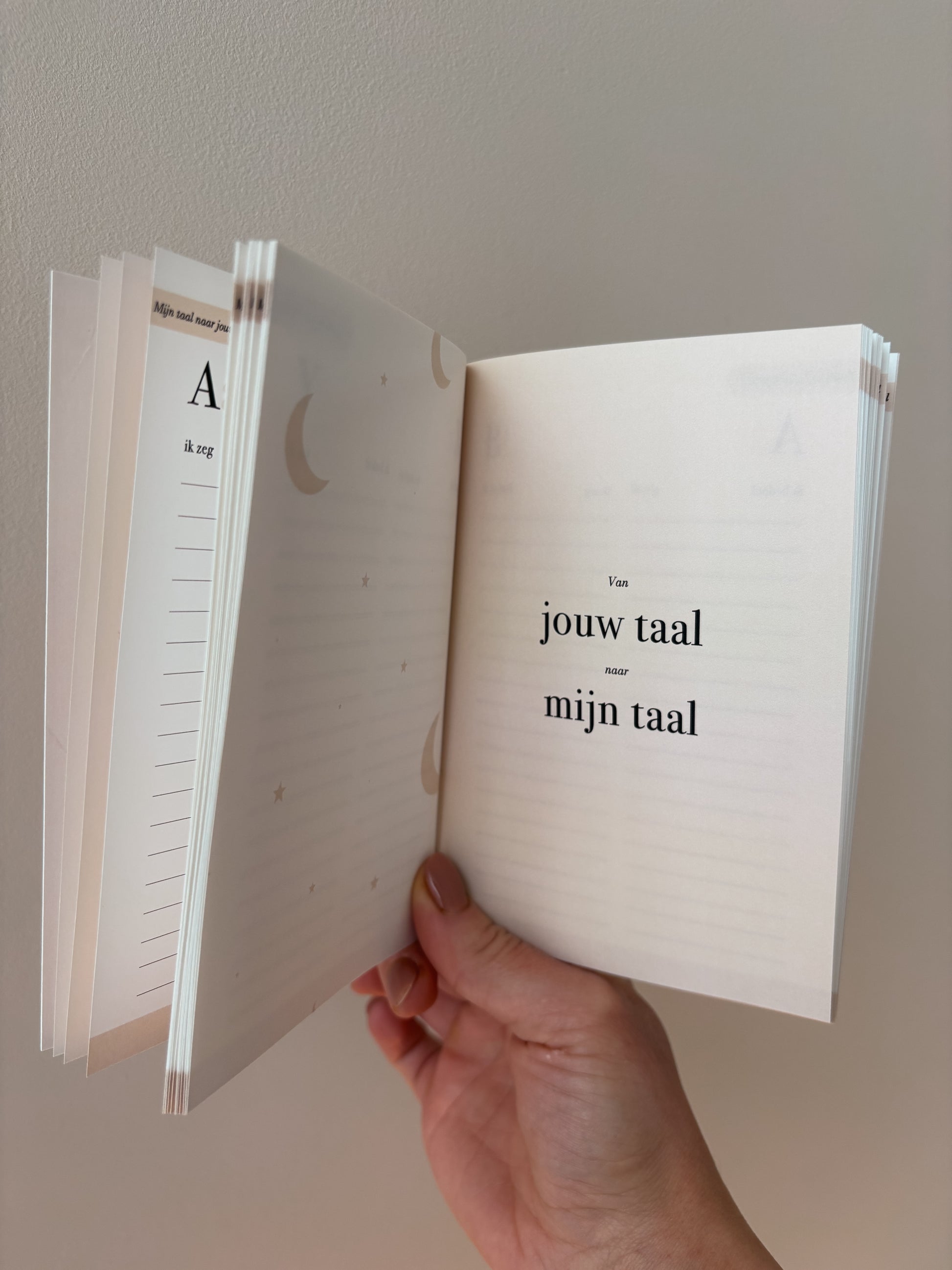 Woordenboek peuterkleuter binnenkant van jouw taal naar mijn taal